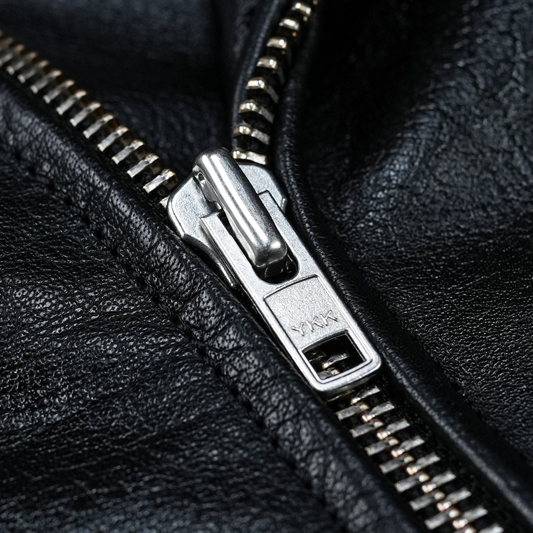 Johnny Jacket (Raven Black)