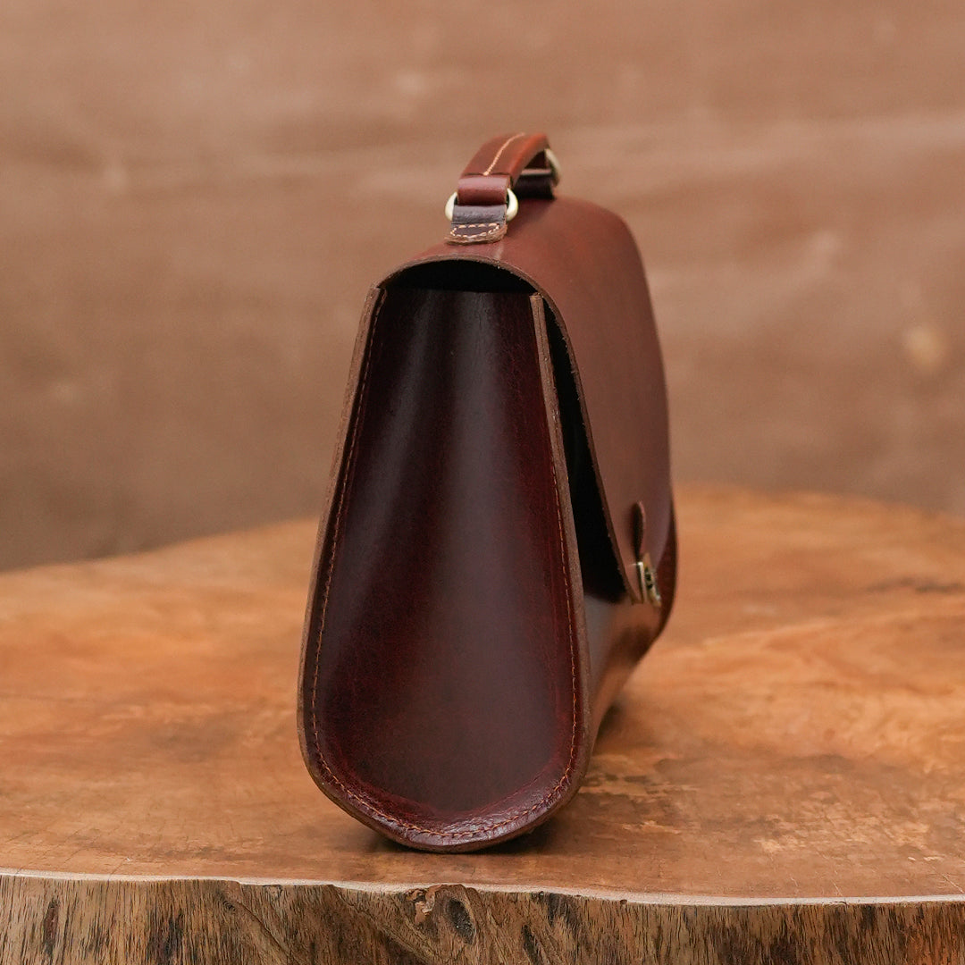 Victoria Handtasche (Sattelbraun)