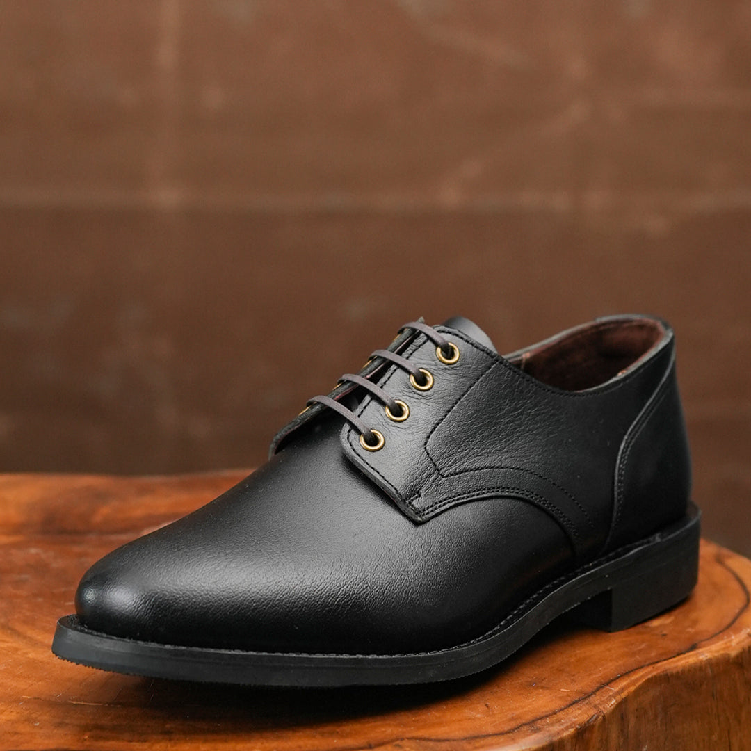 Craft Boondocker Shoes (Raven Black) Goodyear Welted STC