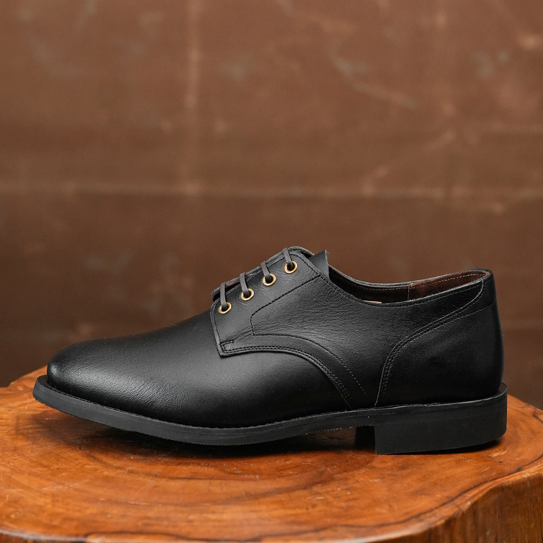 Craft Boondocker Shoes (Raven Black) Goodyear Welted STC