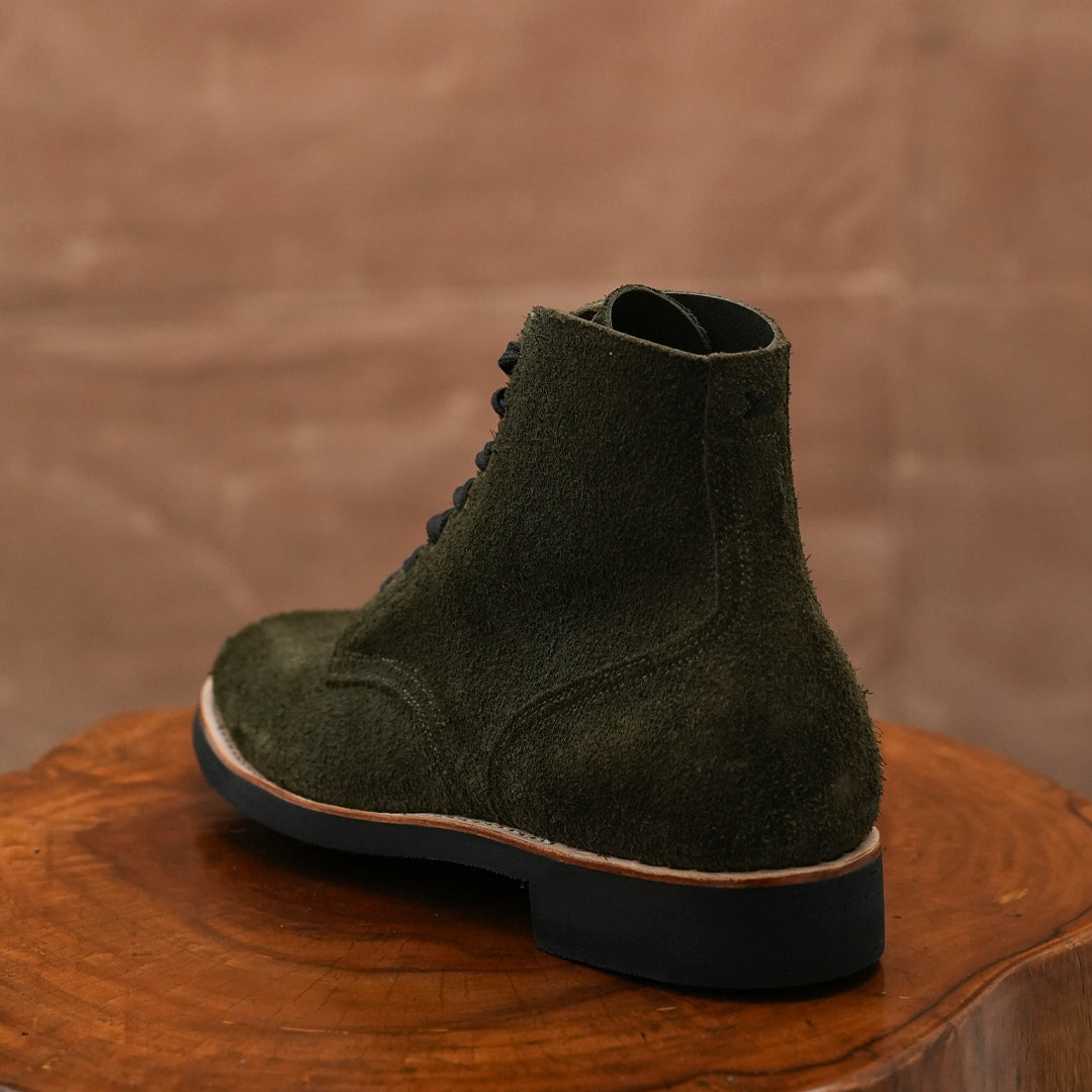 The Craft Boondocker Boots (Grizzly Green Roughout) Goodyear Welted