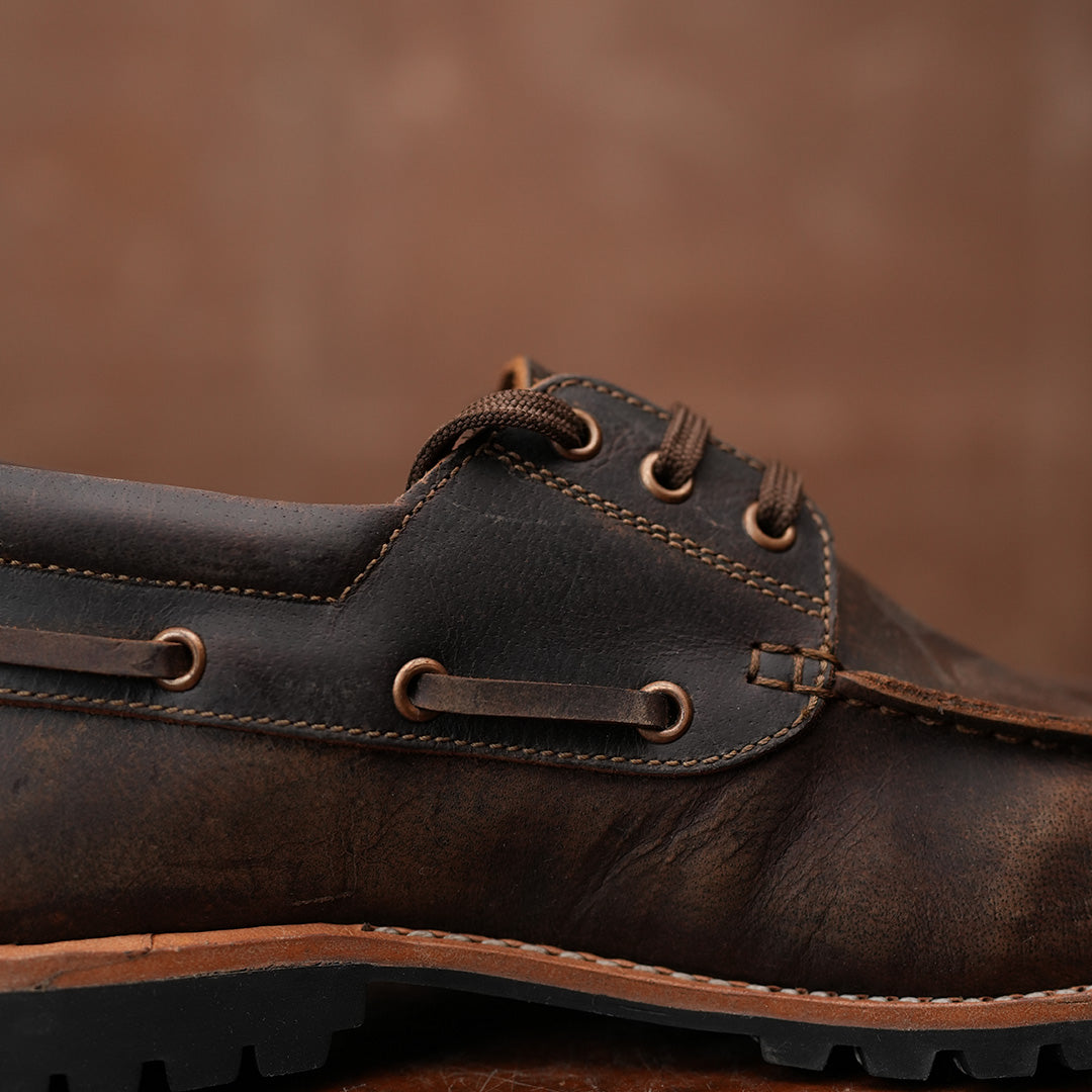 Voyager Boat Shoes ( Vintage Brown ) 229 CRS