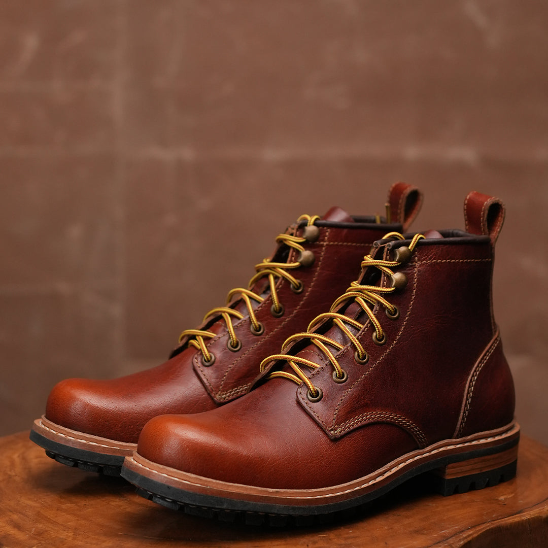 Task Boots ( Saddle Tan ) 255 CRS