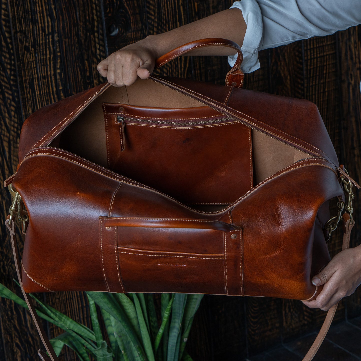 Heritage Duffle (Saddle Tan)
