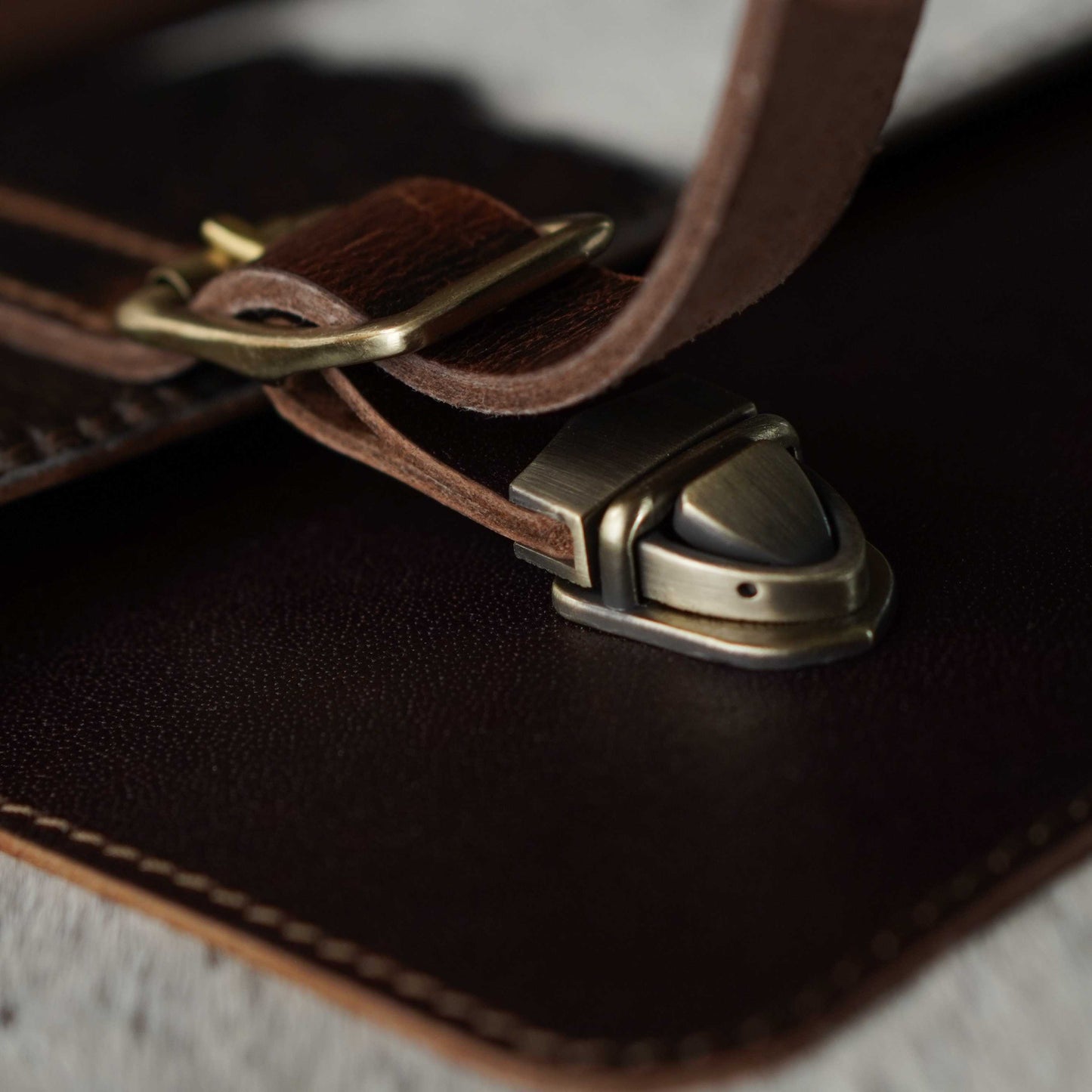 Brooklyn Satchel (Hair on Cream)