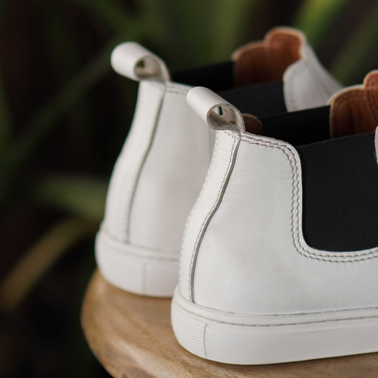 Chelsea Sneakers (Pearl white)