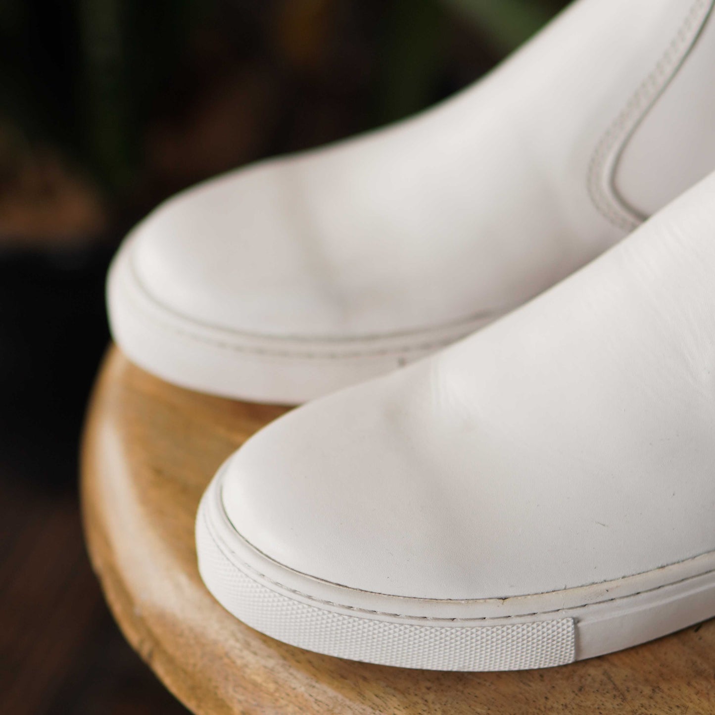 Chelsea Sneakers (Pearl white)
