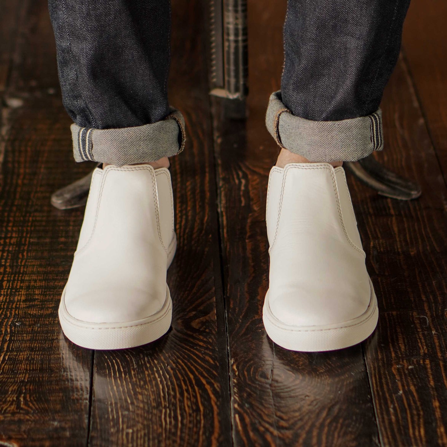 Chelsea Sneakers (Pearl white)