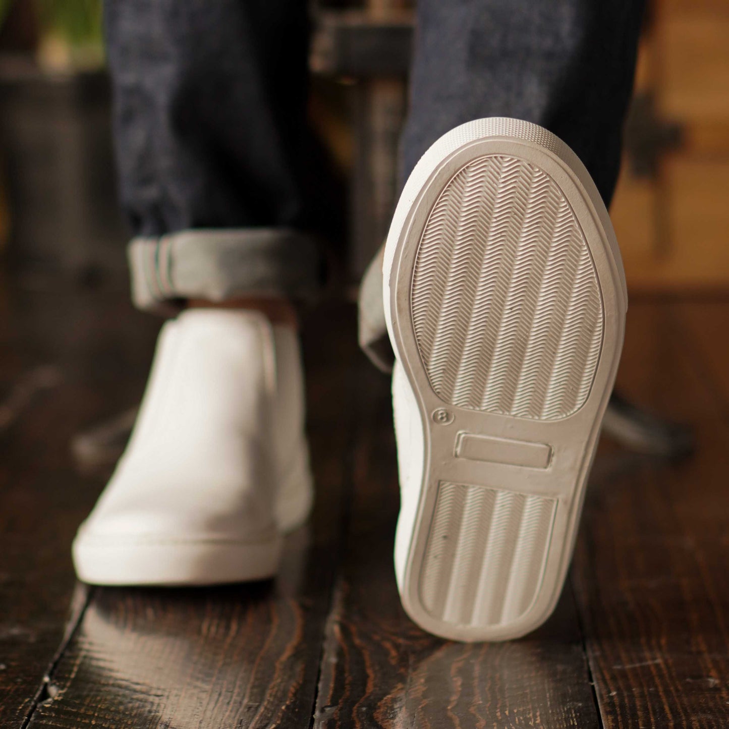 Chelsea Sneakers (Pearl white)