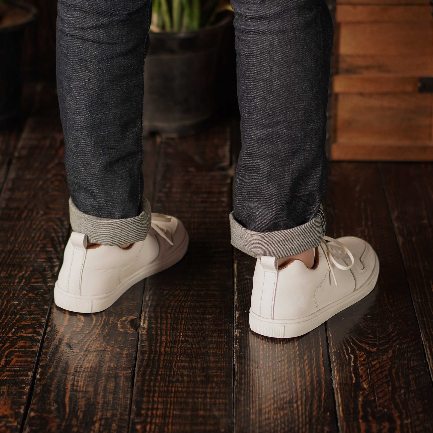 Brooklyn Low Top Sneakers (Pearl White)