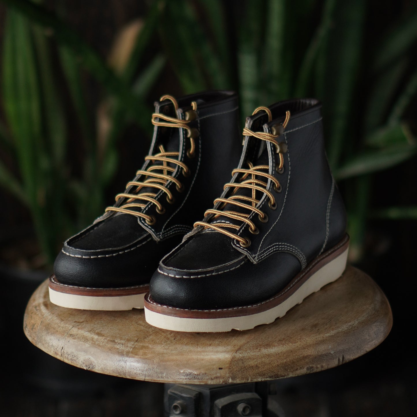 Women Moc-Toe Leather Boots (Raven Black) Goodyear Welted