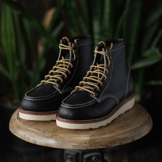 Women Moc-Toe Leather Boots (Raven Black) Goodyear Welted