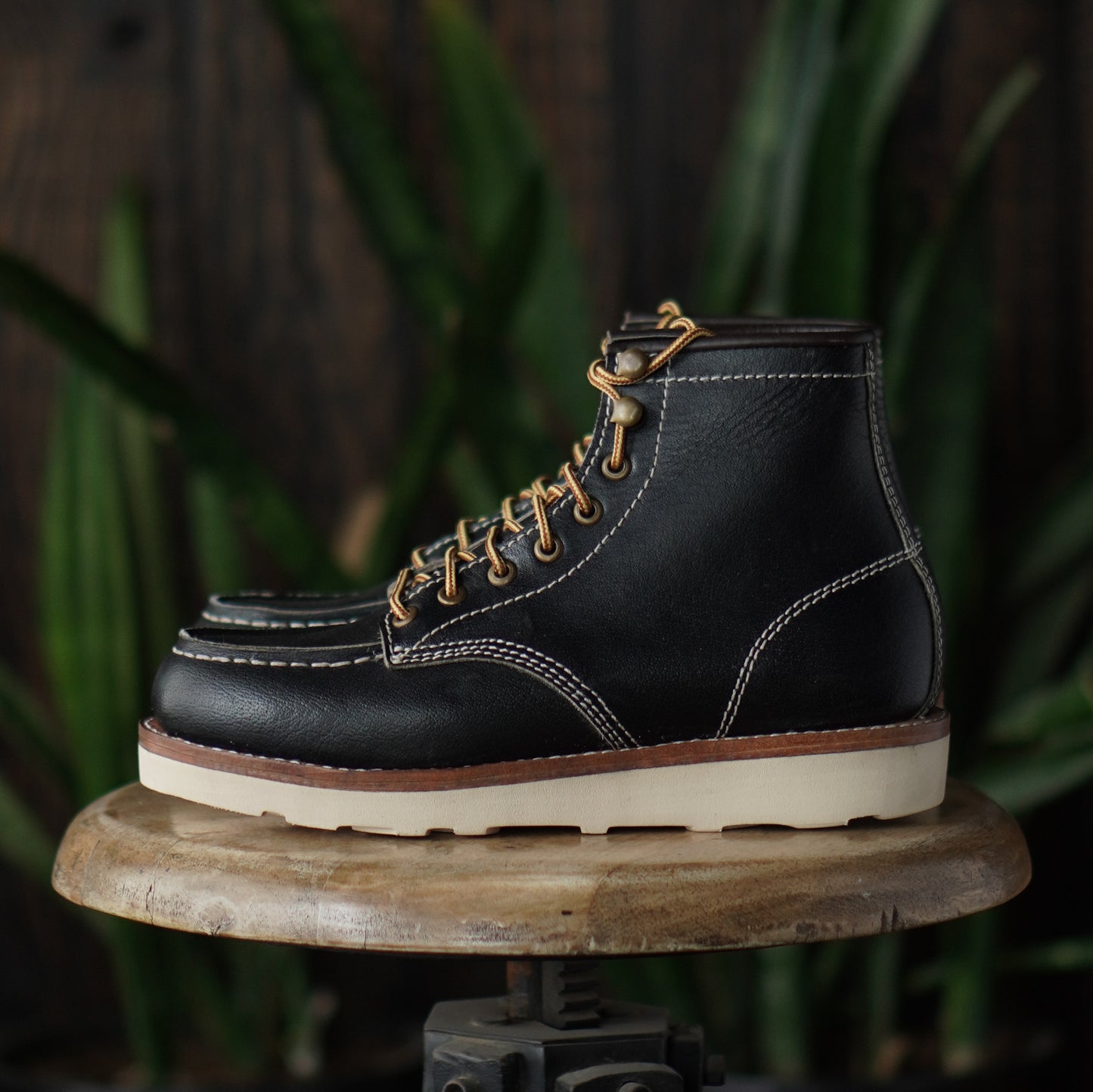 Women Moc-Toe Leather Boots (Raven Black) Goodyear Welted