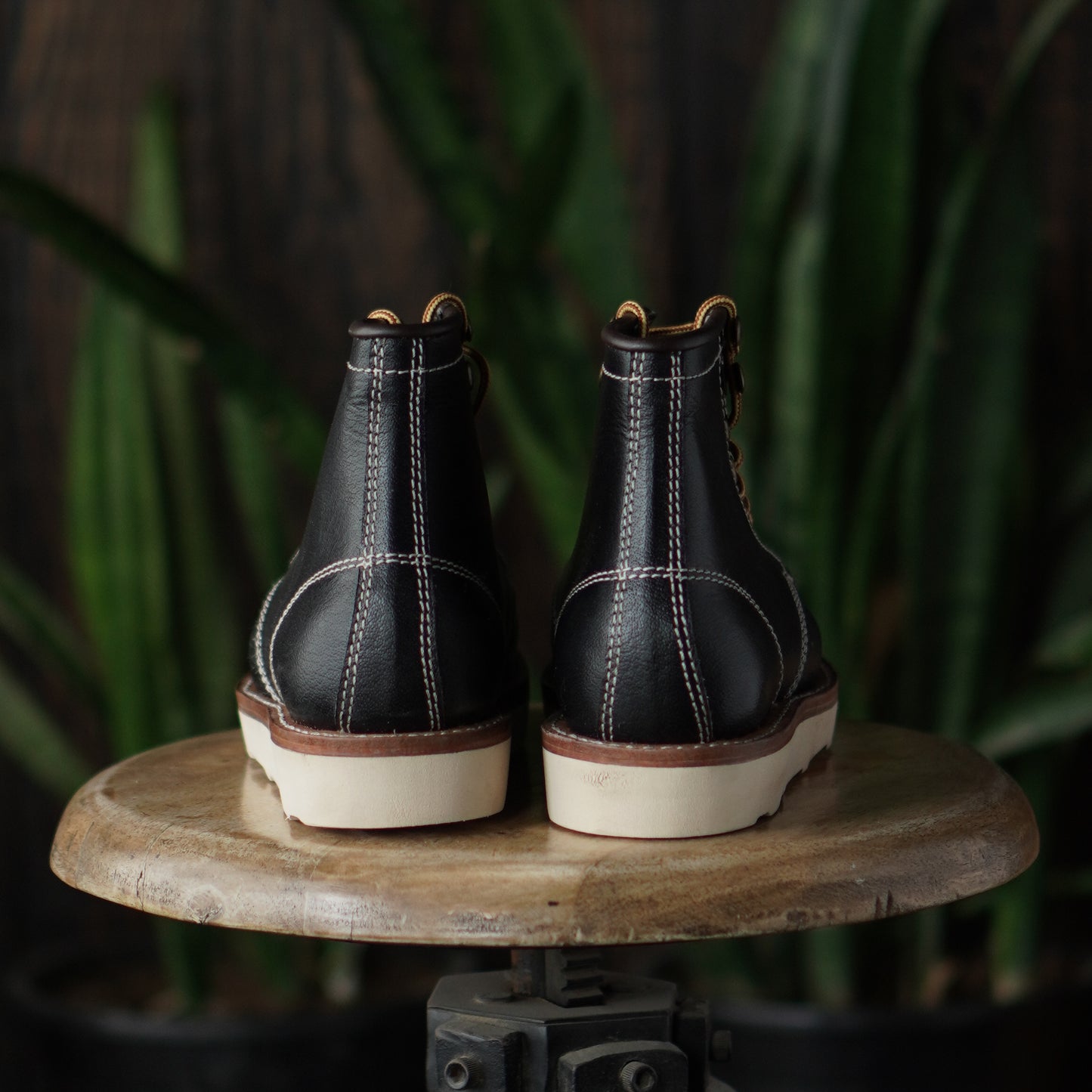 Women Moc-Toe Leather Boots (Raven Black) Goodyear Welted
