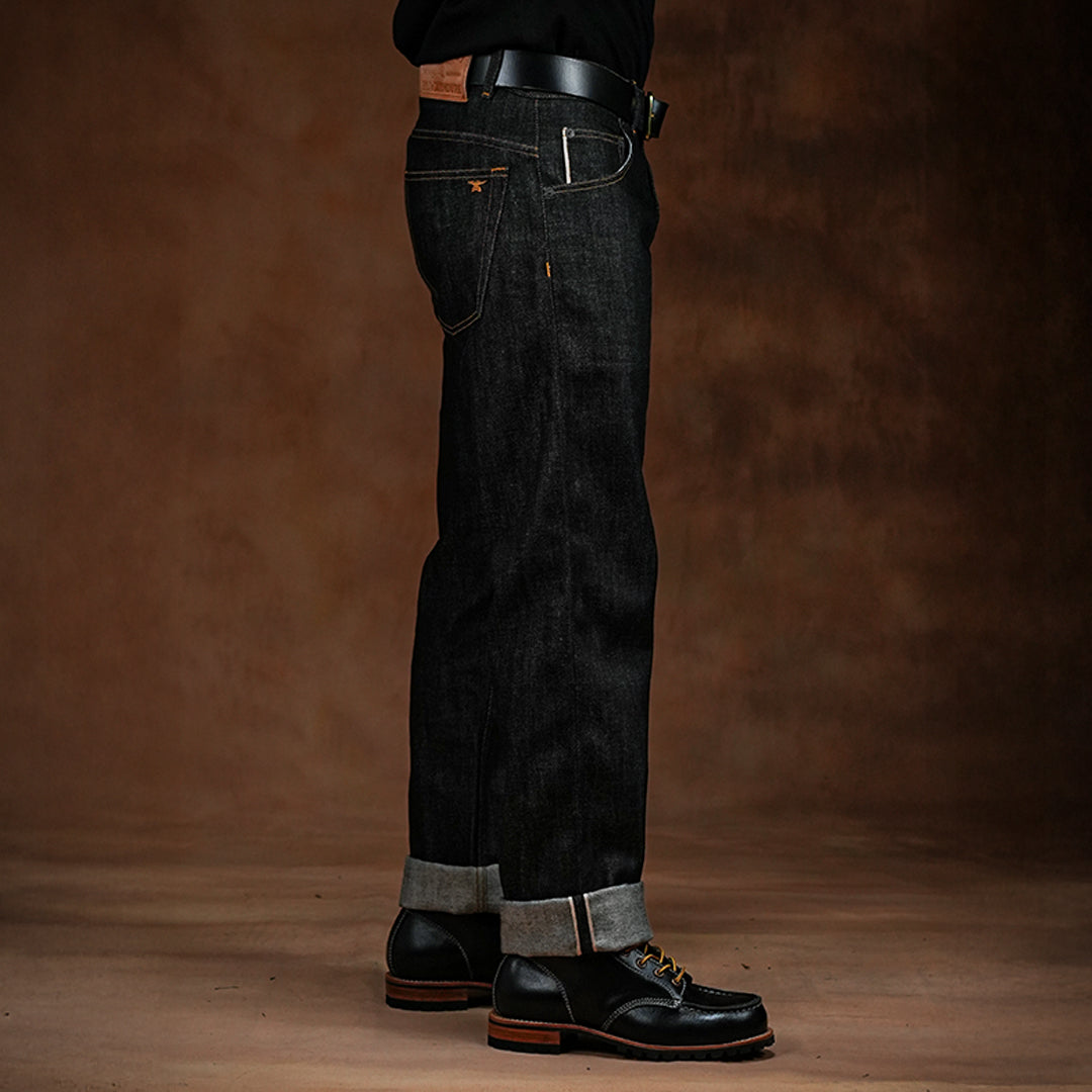 Five Pocket Ghost Black 13 Oz Selvedge Denim For Men (True Straight)