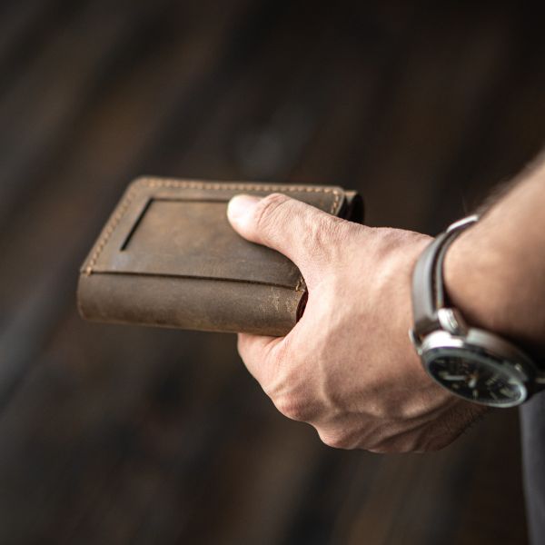 Legacy Trifold Wallet (Vintage brown)