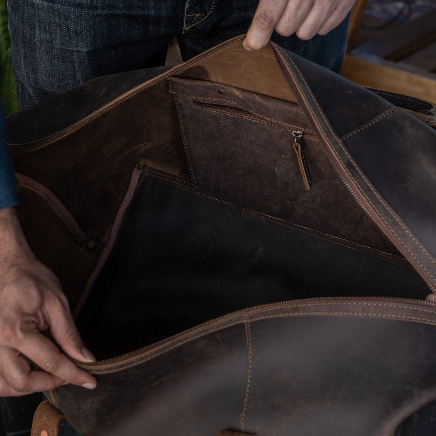 Heritage Duffle (Vintage Brown)