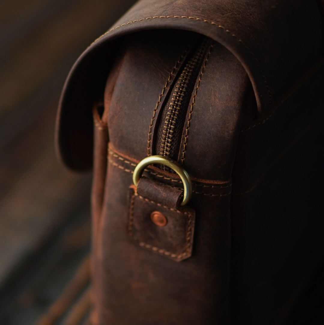 Field Bag (Vintage Brown)