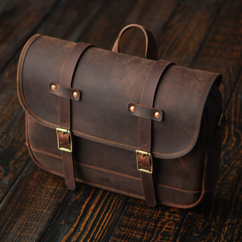 Field Bag (Vintage Brown)