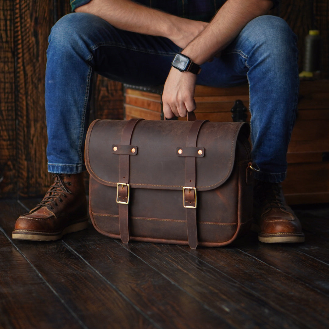 Field Bag (Vintage Brown)