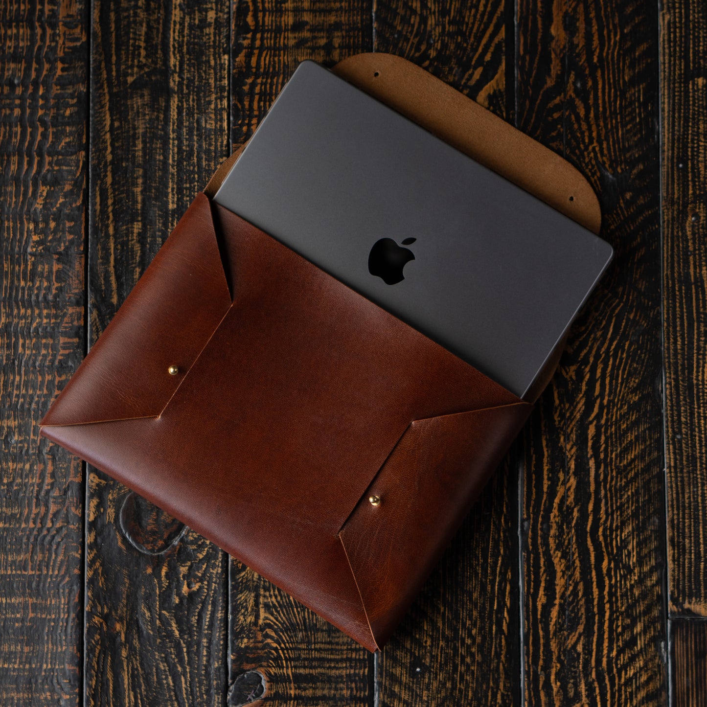 Minimal Laptop Sleeve (Saddle Tan)