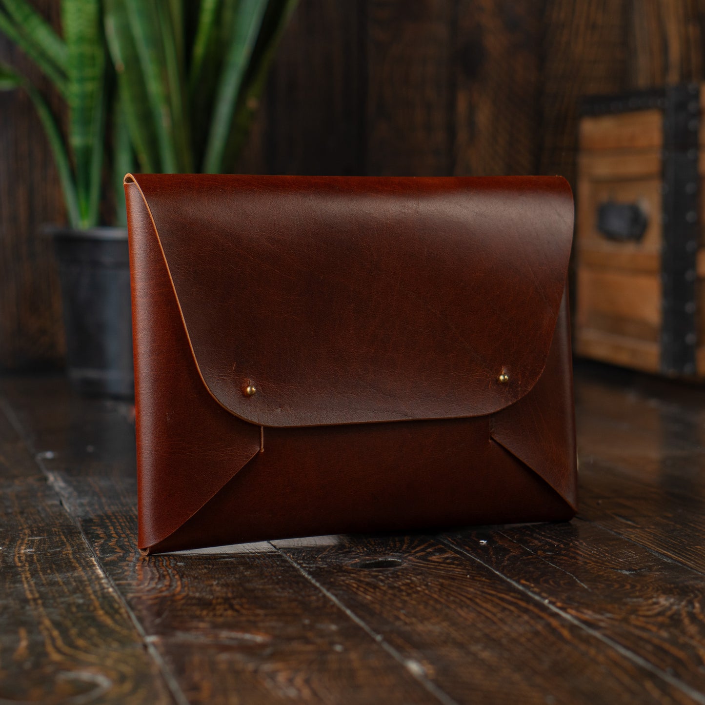 Minimal Laptop Sleeve (Saddle Tan)