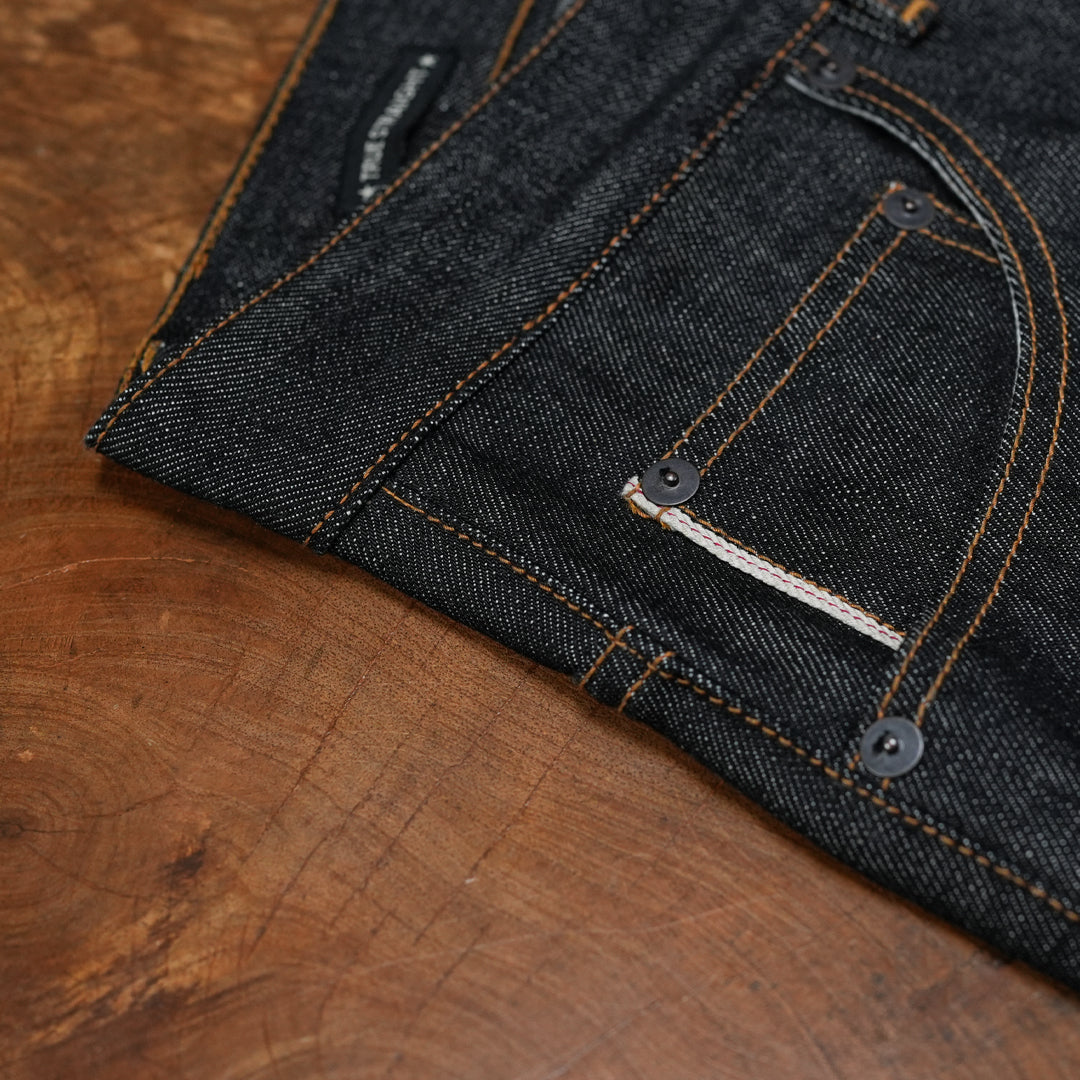Five Pocket Ghost Black 13 Oz Selvedge Denim For Men (True Straight)
