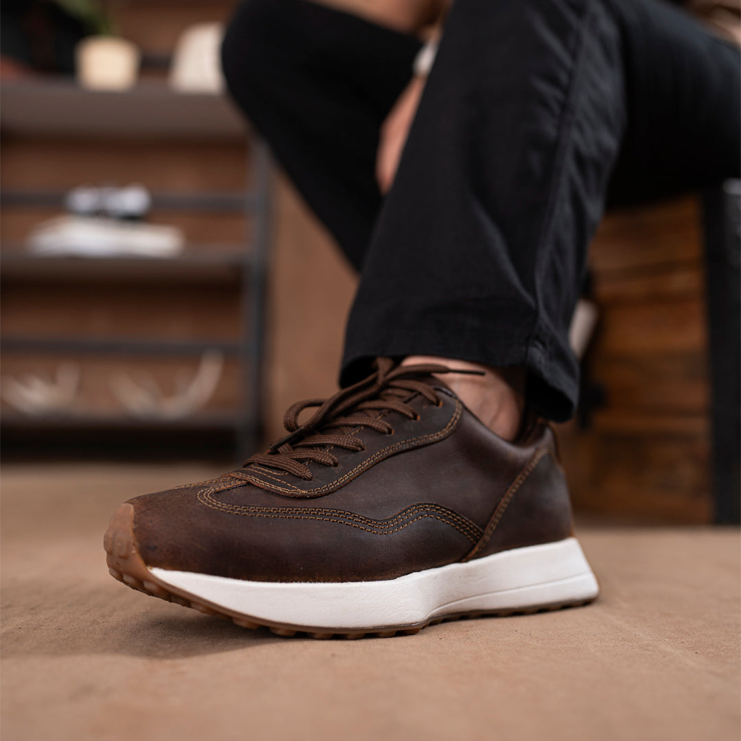 Classic Retro Leather Sneakers (Vintage Brown With White Sole)