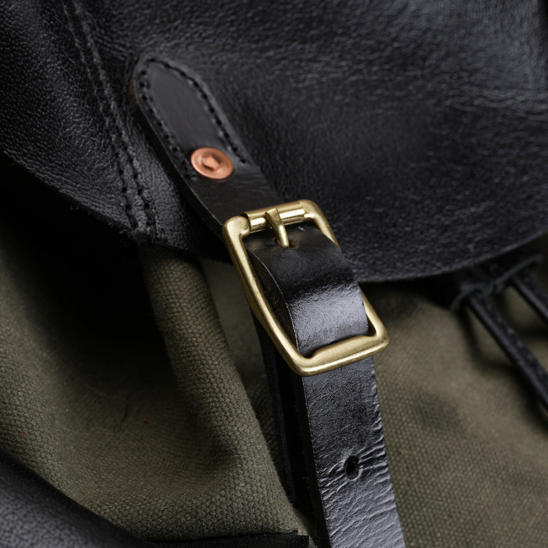 Jungle Rucksack (Forest Green x Raven Black)