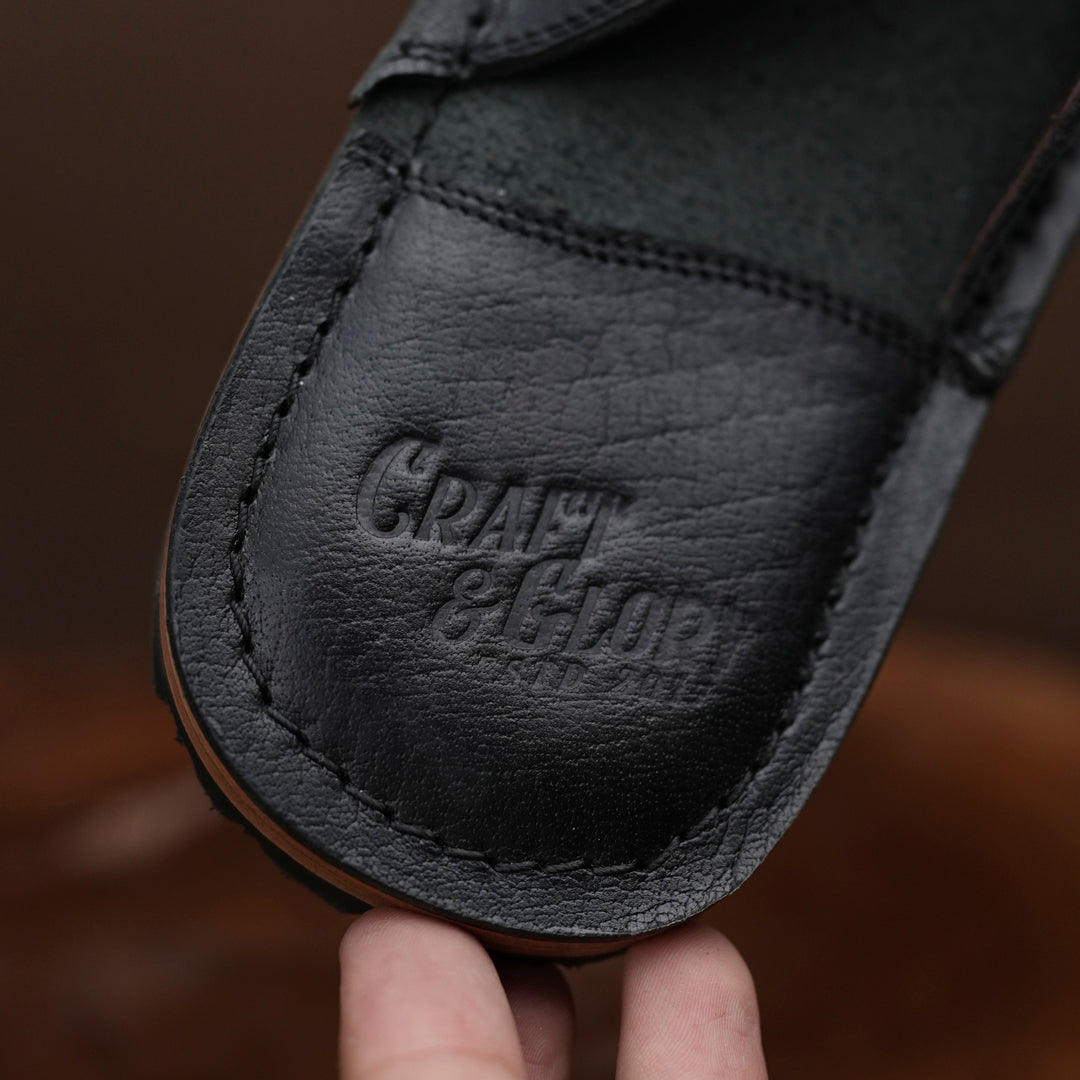 Harbor Slides (Raven Black)