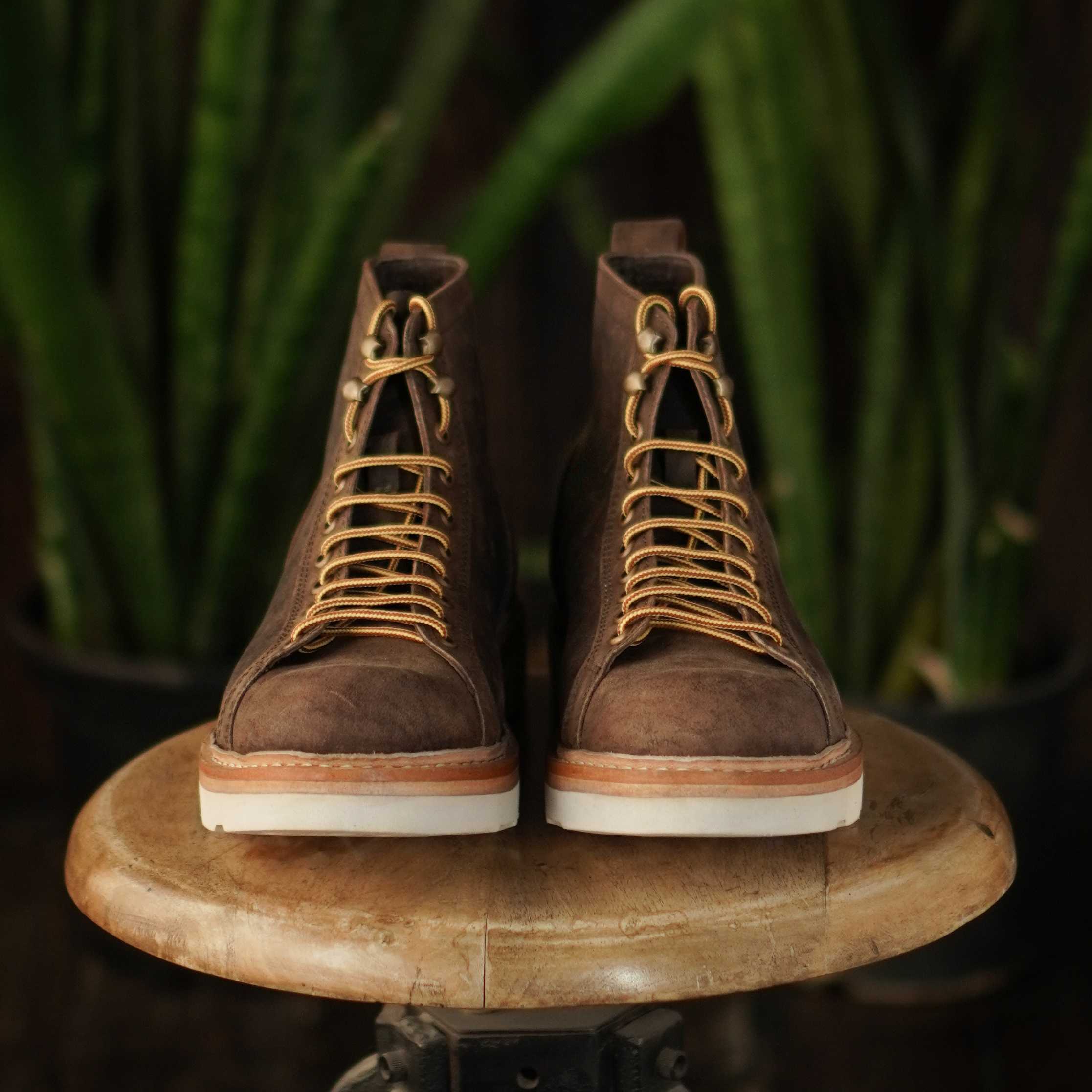 Tricker's monkey clearance boots