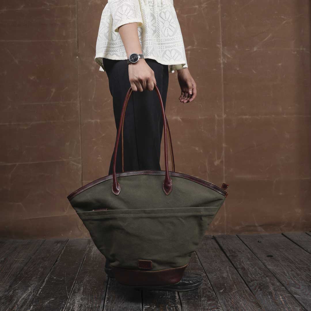 Amelia Tote ( Forest Green )