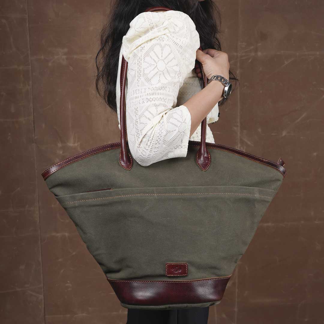 Amelia Tote ( Forest Green )