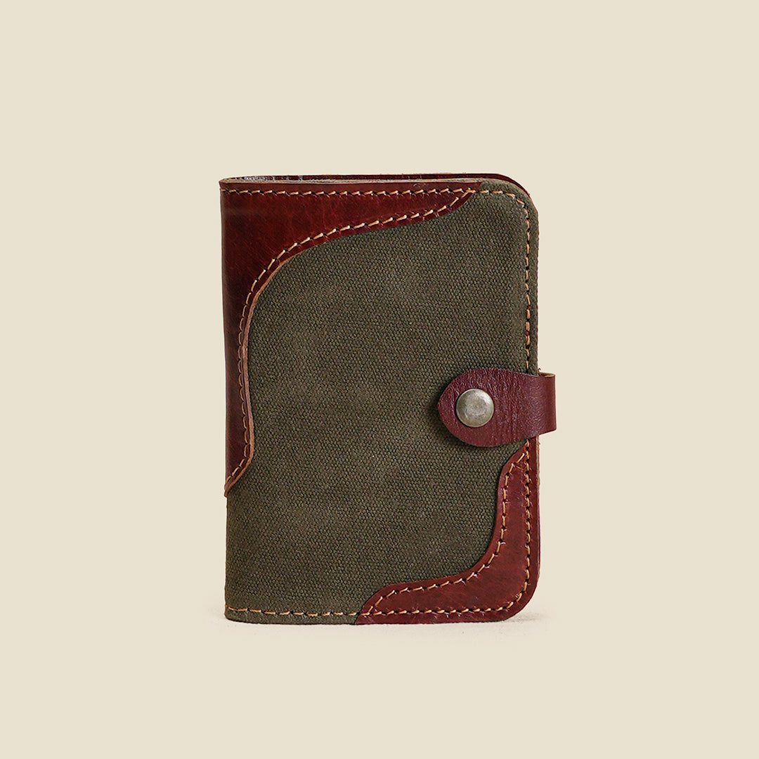 Countryman Passport Holder ( Forest Green )
