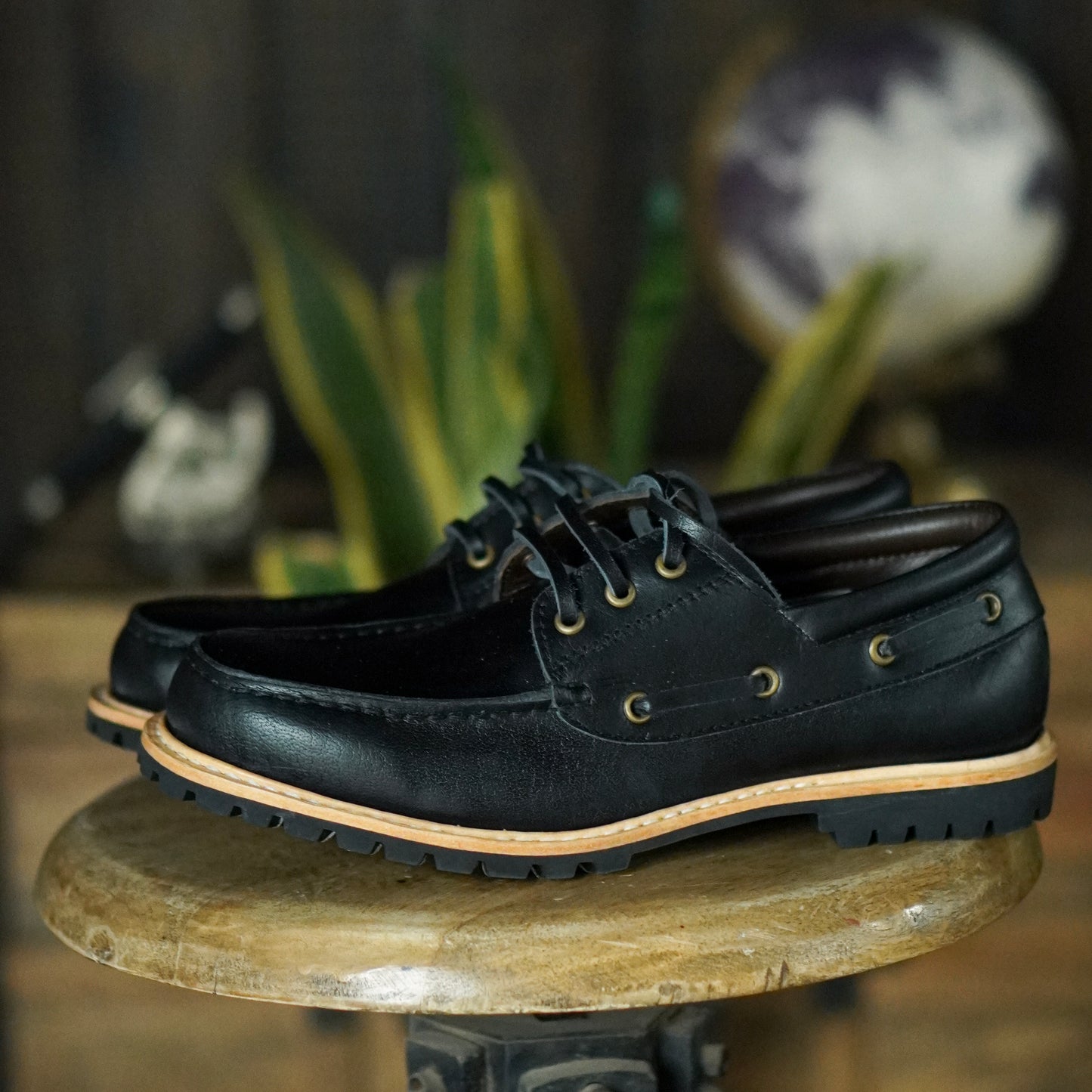 Voyager Boat Shoes (Raven Black) Goodyear Welted