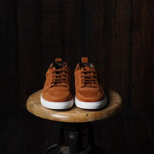 Brooklyn Low Top Sneakers Suede (Caramel Tan)