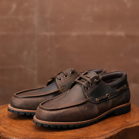 Voyager Boat Shoes ( Vintage Brown ) 229 CRS