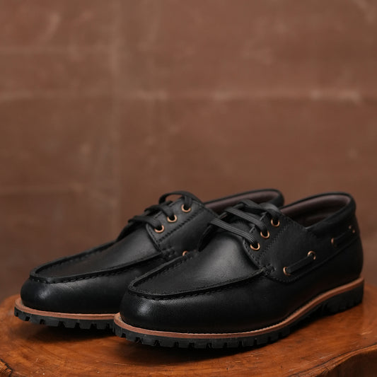 Voyager Boat Shoes ( Raven Black ) 245 CRS