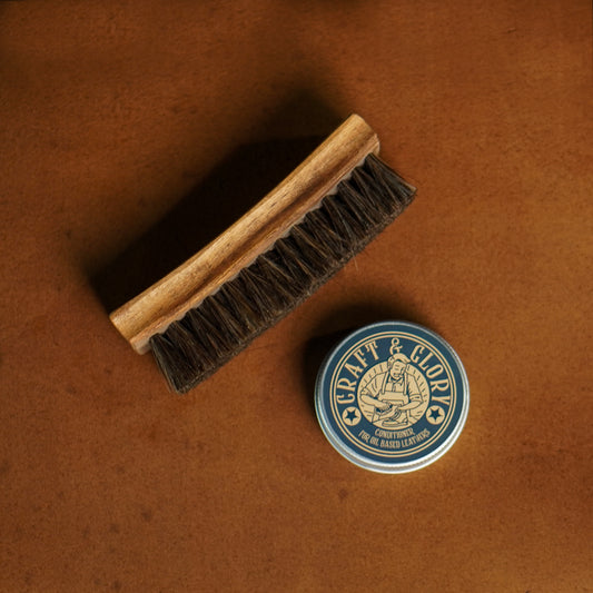 Conditioning Kit (Leather Conditioner + Horse Hair Brush)