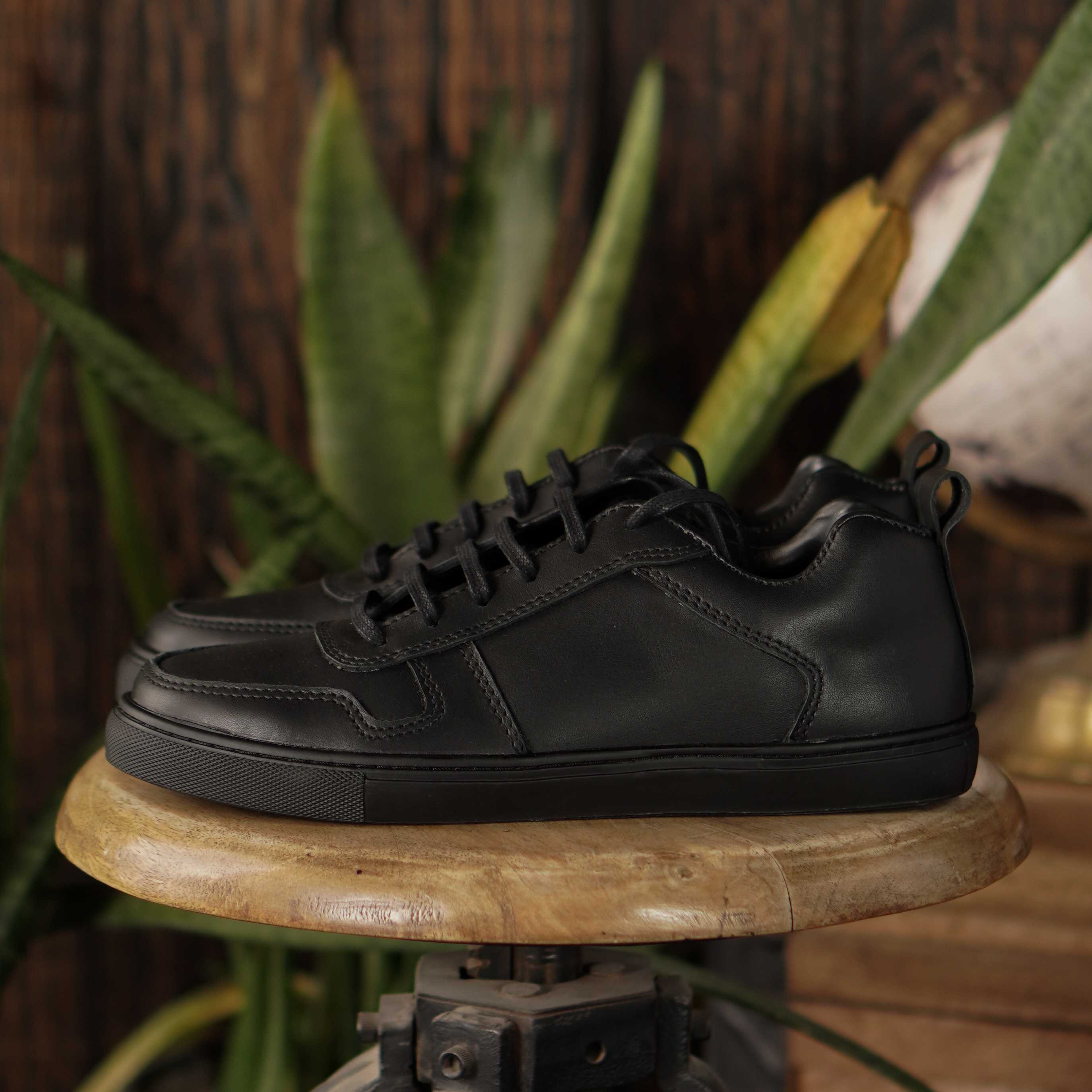 Buy Umbro Men's Brooklyn Fashion Sneaker, Grey/White, 10.5 M US at Amazon.in