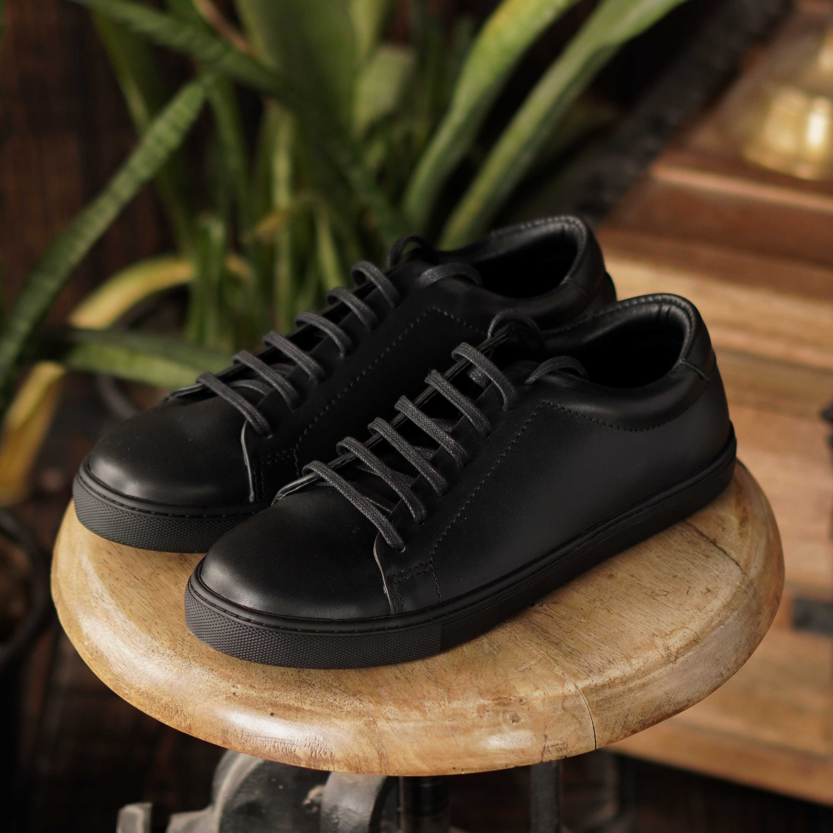 Hugo Leather Sneakers for men | Stinaa.J Official Store