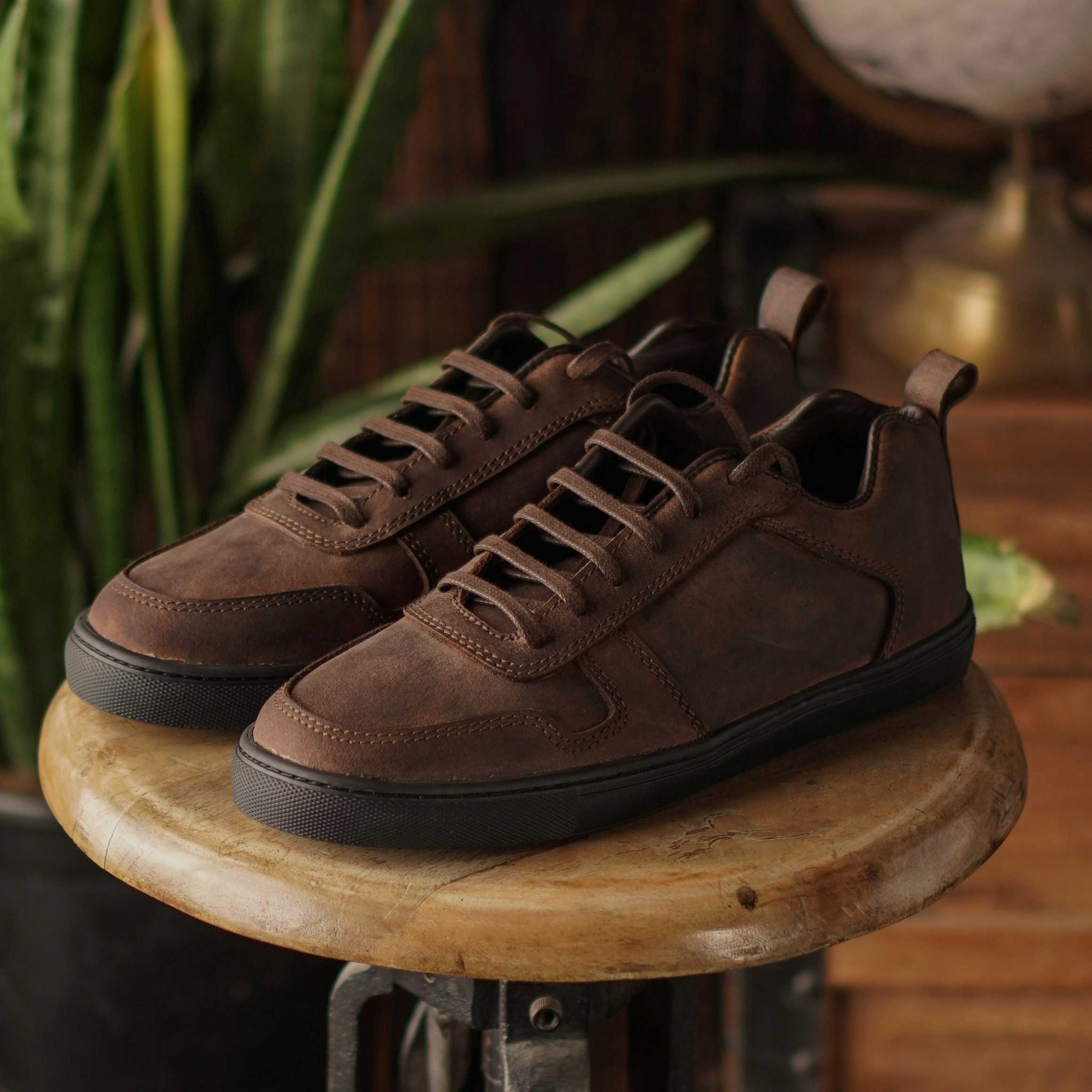 Greats Brooklyn MENS Leather Sneakers | Dress shoes men, Leather sneakers,  Leather men