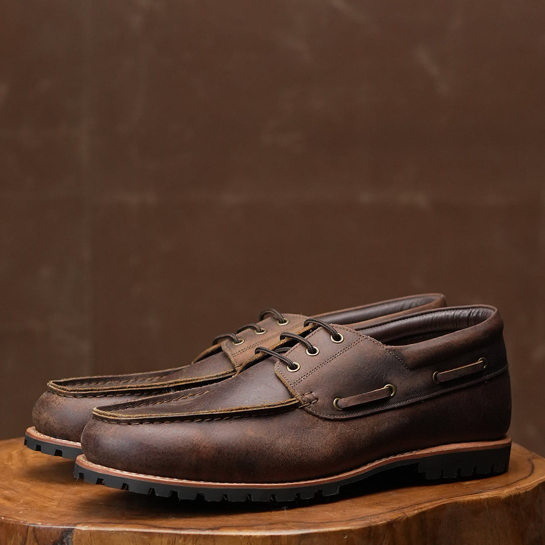Voyager Boat Shoes ( Vintage Brown ) 305 CRS
