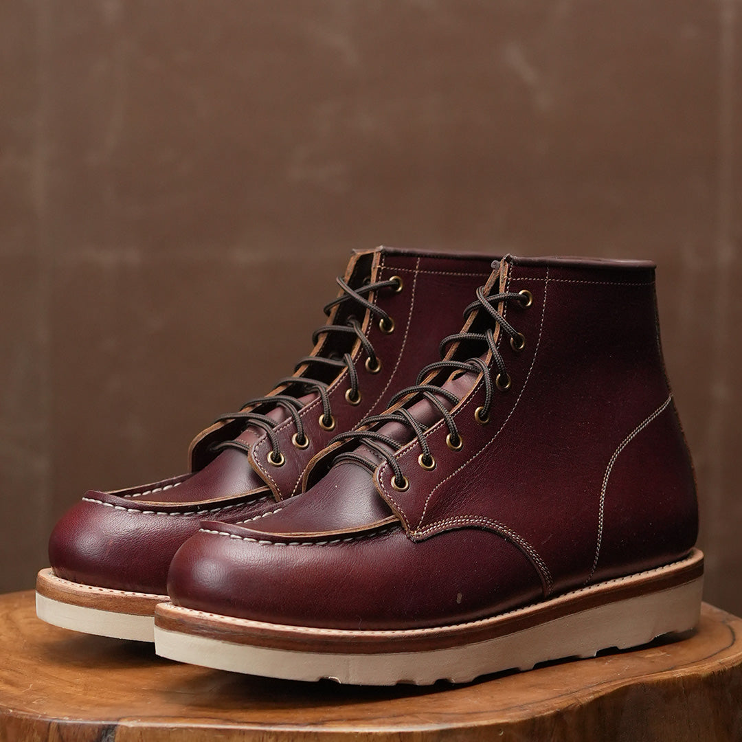 Moc Toe Boots ( Saddle Tan ) 404 CRS