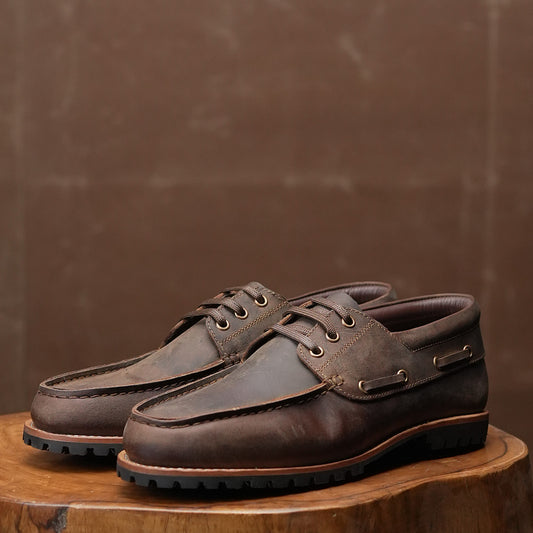 Voyager Boat Shoes ( Vintage Brown ) 410 CRS