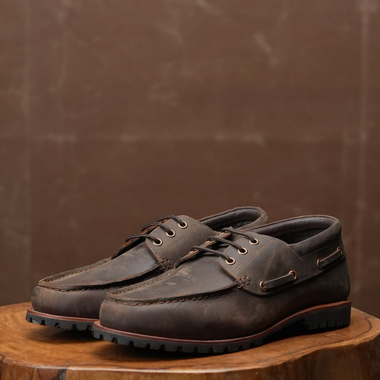 Voyager Boat Shoes ( Vintage Brown ) 413 CRS