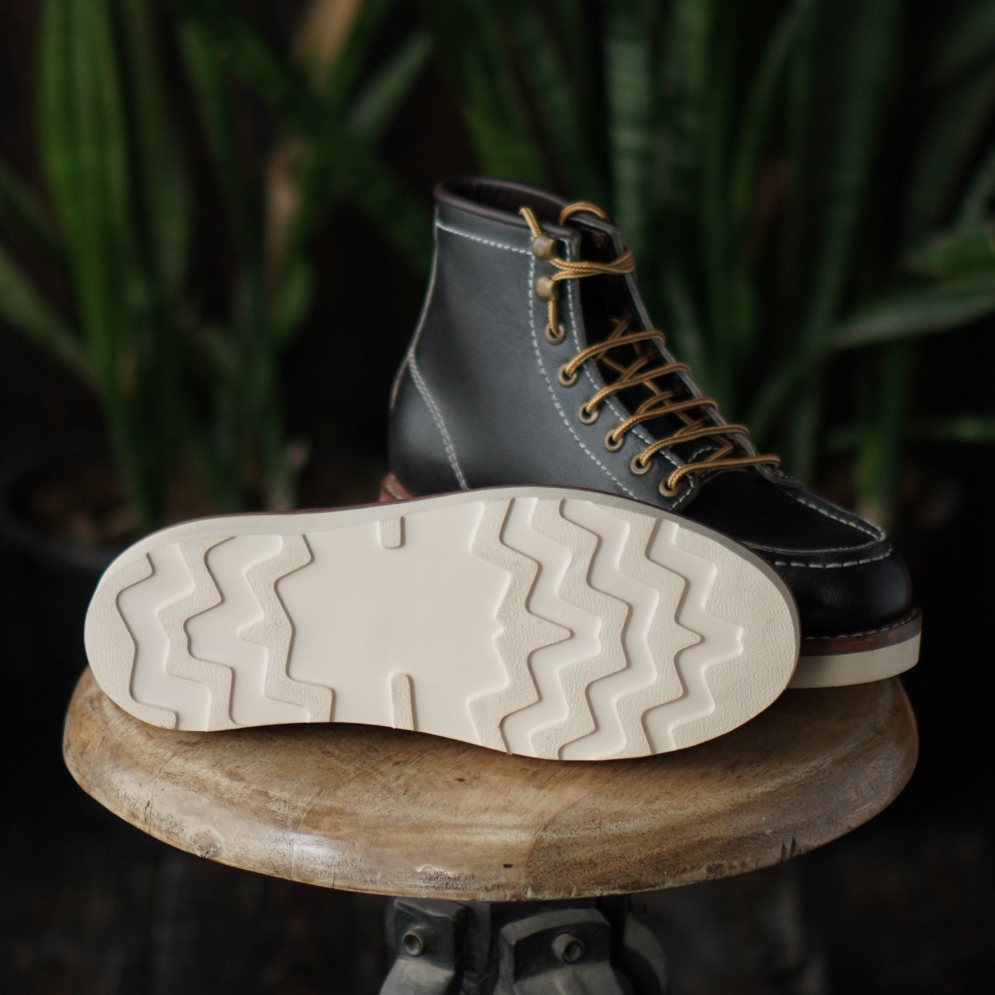 Women Moc-Toe Leather Boots (Raven Black) Goodyear Welted