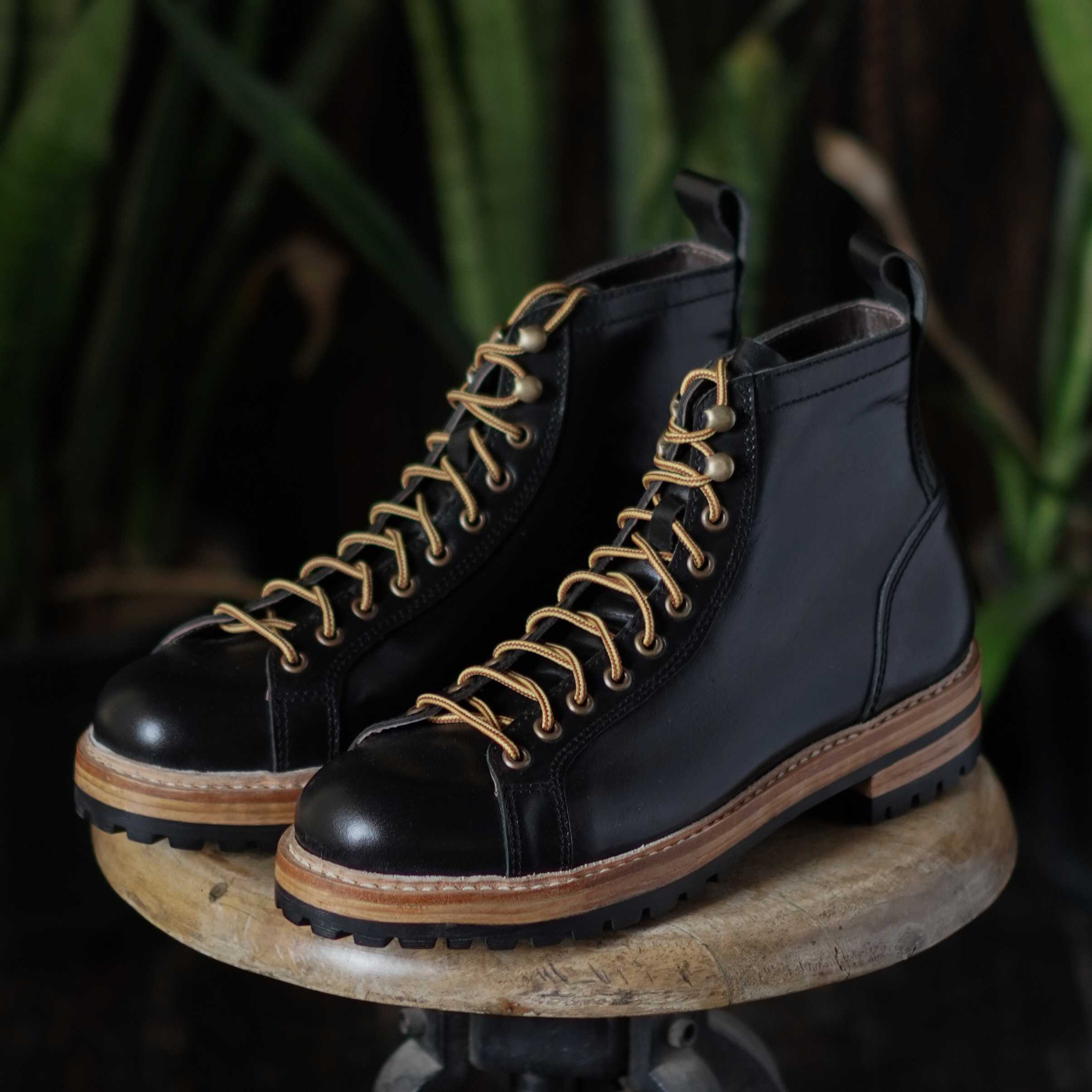 Thorogood discount monkey boots