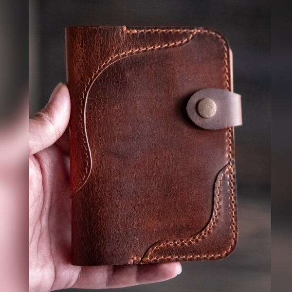 Countryman Passport Holder (Saddle Tan)