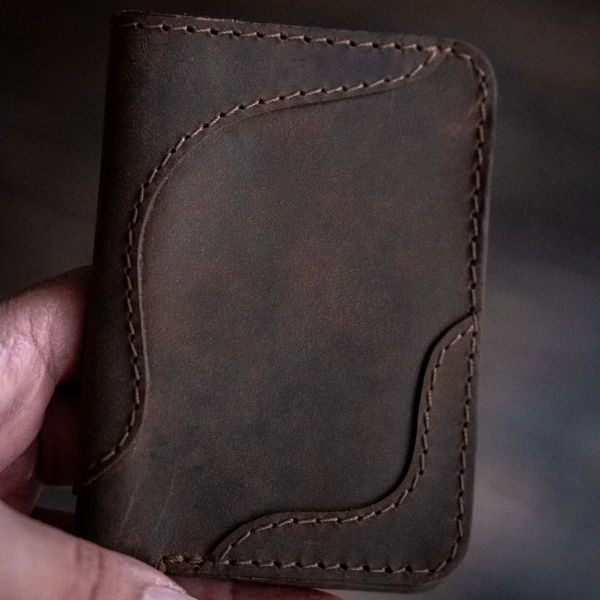 Countryman Vertical Wallet (Vintage Brown)